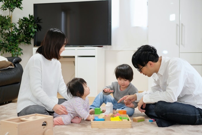 Những Lưu Ý Khi Mua Đồ Chơi Phát Triển Trí Tuệ Cho Trẻ Sơ Sinh
