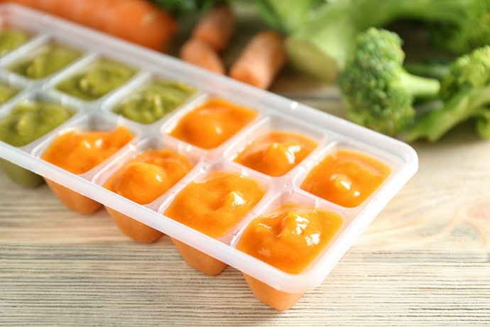 Sử Dụng Khay Đá Làm Bánh Ngọt & Bảo Quản Thức Ăn Cho Bé