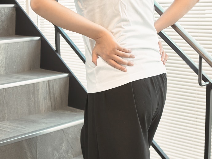 Nếu Cảm Thấy Quá Đau, Hãy Đến Bệnh Viện