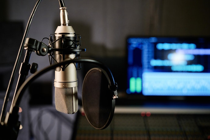 Mic Thu Âm & Mic Thông Thường