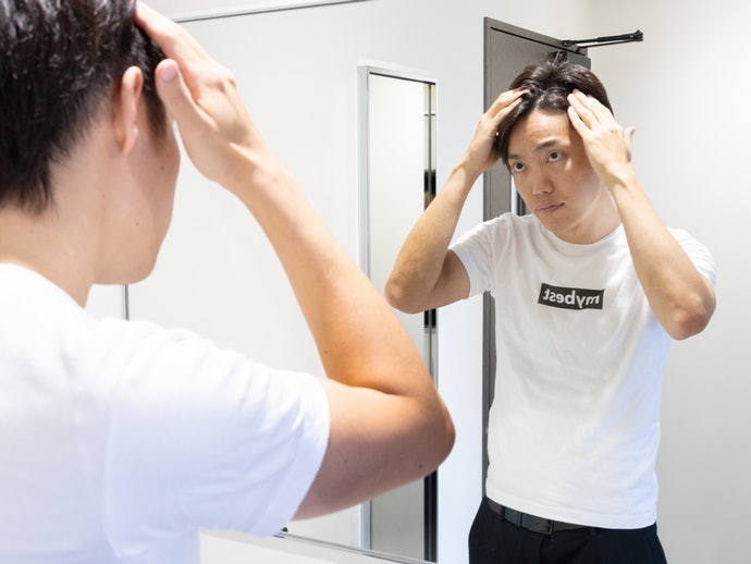 Nguyên Nhân Gây Ra Rụng Tóc