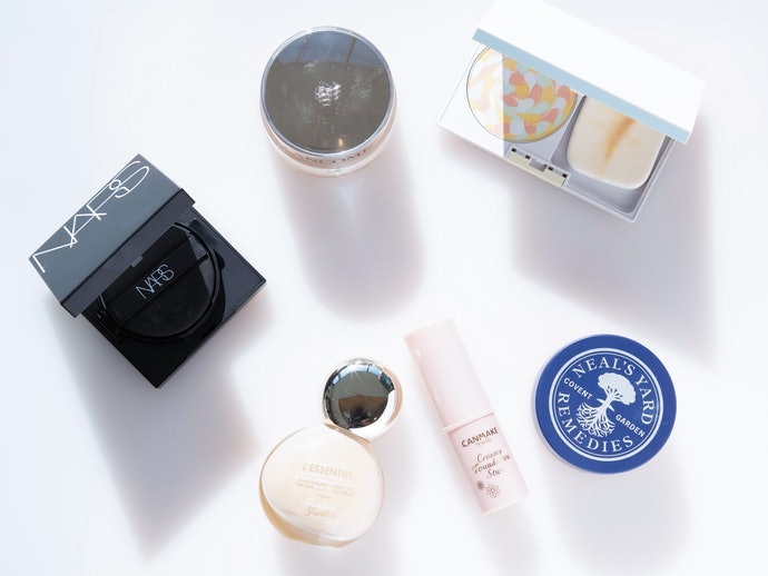 Foundation Mang Đến Một Lớp Nền Hoàn Hảo