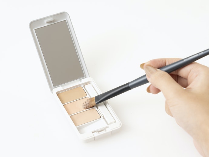 Cọ Che Khuyết Điểm Giúp Tối Ưu Hiệu Quả Của Concealer