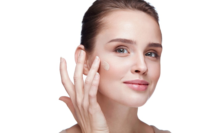 Lưu Ý Gì Khi Trang Điểm Cho Làn Da Tuổi 30?
