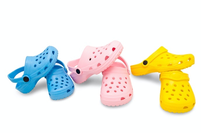 Dép Crocs Trẻ Em Có Gì Hấp Dẫn?