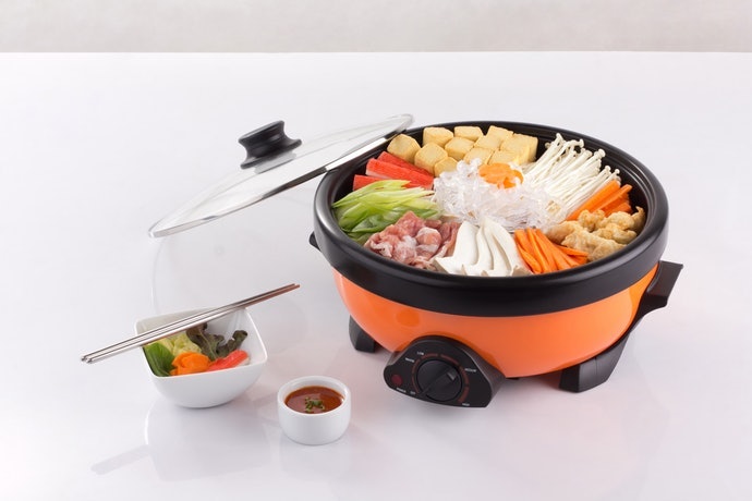 Nồi Lẩu Điện Tiện Lợi Với Nhiều Cách Sử Dụng