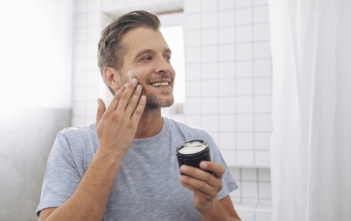 Tại Sao Nam Giới Cần Chọn Các Sản Phẩm Dưỡng Da Dành Riêng Cho Nam?