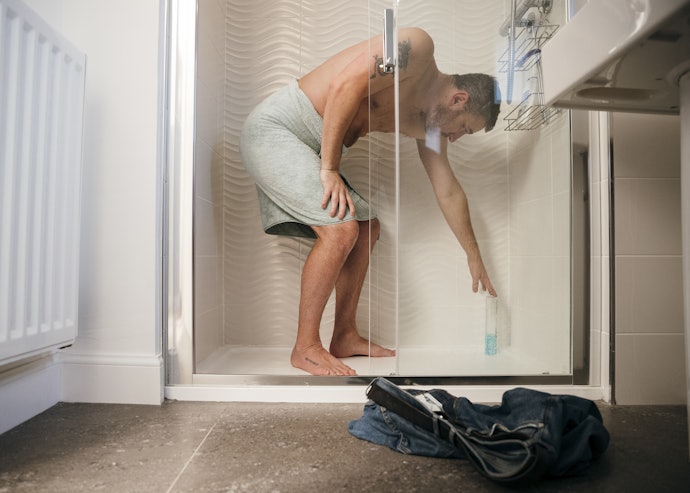 Nam Giới Có Nên Dùng Dung Dịch Vệ Sinh Không?