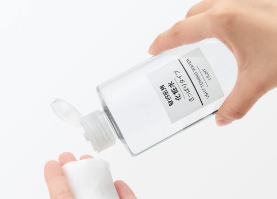 Toner MUJI Sử Dụng Nước Tinh Khiết "Senjin", Thiết Kế Đơn Giản Nhưng Thu Hút