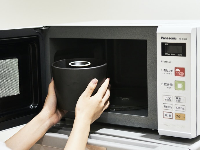 Nồi Nấu Cơm Bằng Lò Vi Sóng Có Gì Đặc Biệt?