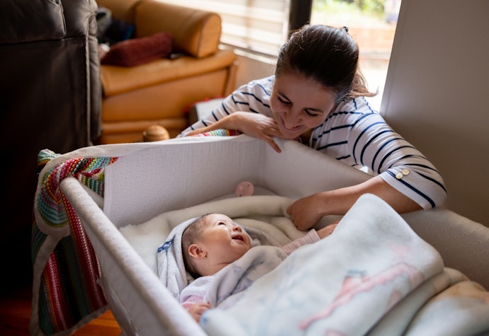 Chọn Nôi Có Tải Trọng Tối Thiểu 12kg Cho Bé Dưới 1 Tuổi, Chú Ý Các Tiêu Chuẩn An Toàn