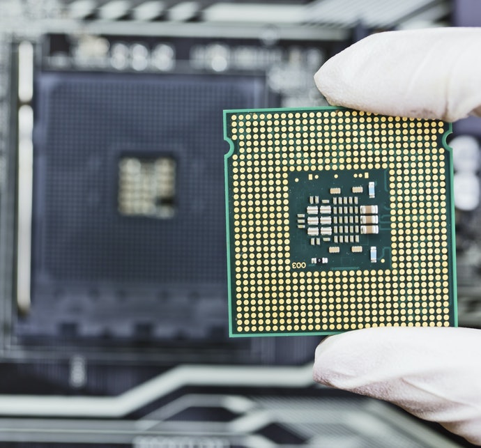 Kiểm Tra Loại Socket CPU Tương Thích