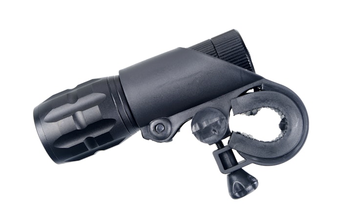 Lựa Chọn Hình Thức Cấp Điện: USB Dễ Dùng Lâu Dài; Pin Tiện Dụng