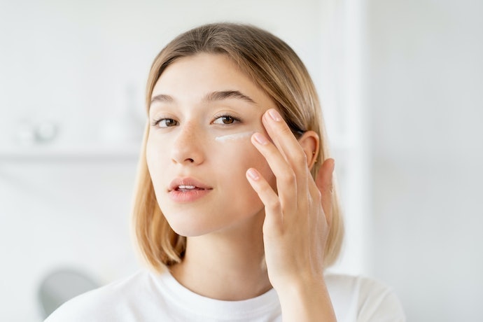Người Bắt Đầu Dùng Retinol: Chọn Nồng Độ Từ 0.25% Đến 0.5%
