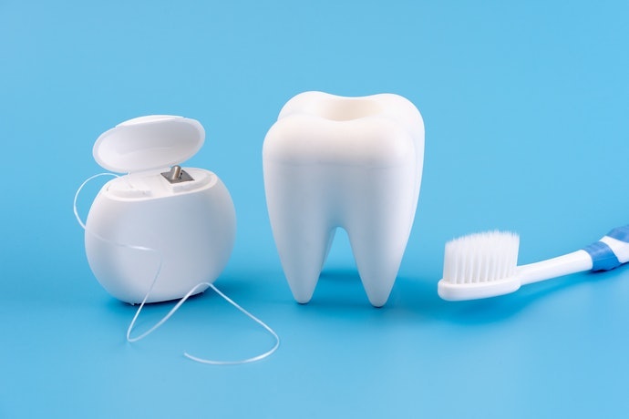 Các Công Dụng Khác Của Chỉ Nha Khoa