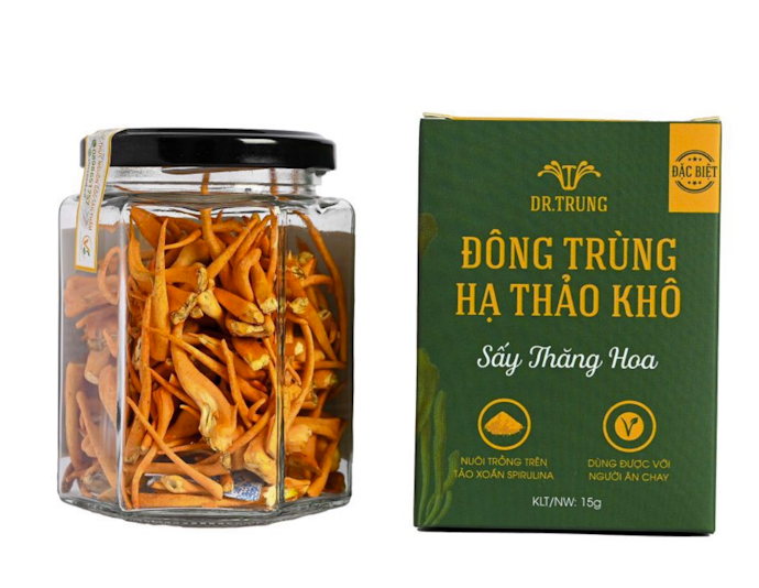 Chọn Đông Trùng Hạ Thảo Tươi Hay Khô?