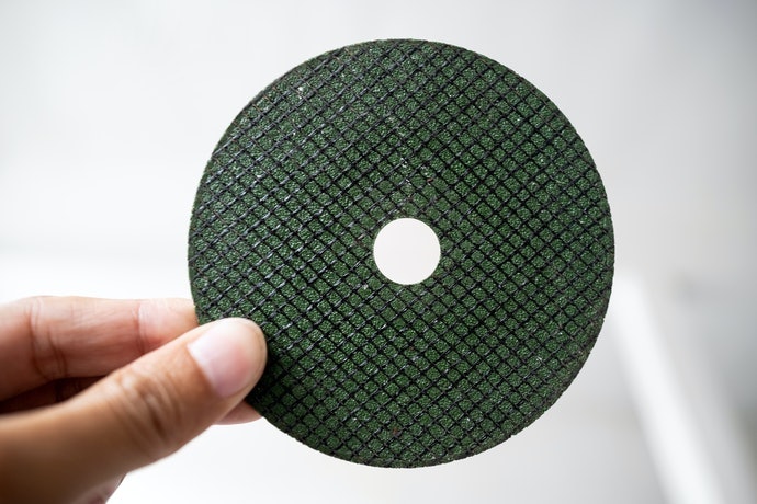 Chọn Đĩa Đá Mài Có Kích Thước 150mm