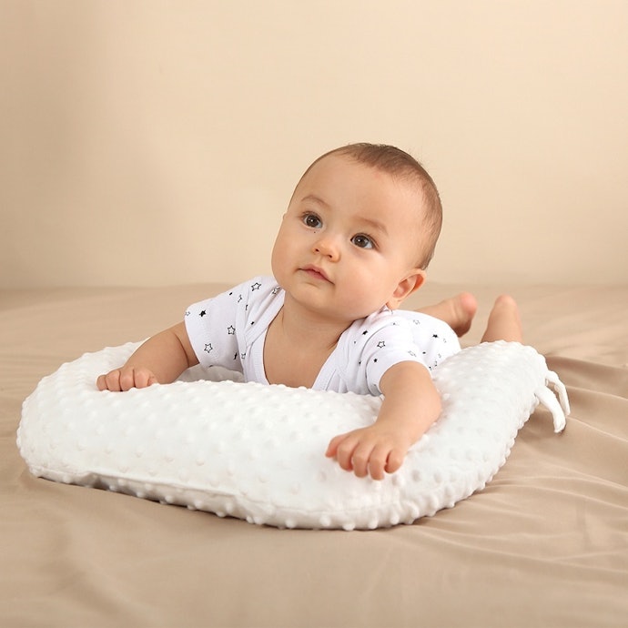 Chọn Gối Chống Trào Ngược Có Chiều Dài, Chiều Rộng Khoảng 60 - 70 cm, Dày 15 - 20 cm