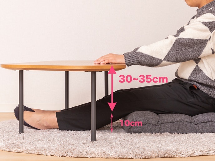 Kiểm Tra Độ Dày Ghế Và Khoảng Cách Tới Mặt Bàn