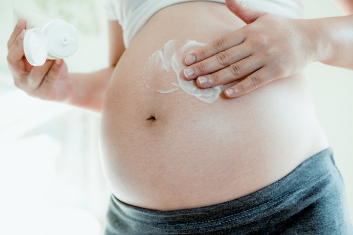 Chọn Chất Kem Dễ Tán Một Cách Nhẹ Nhàng