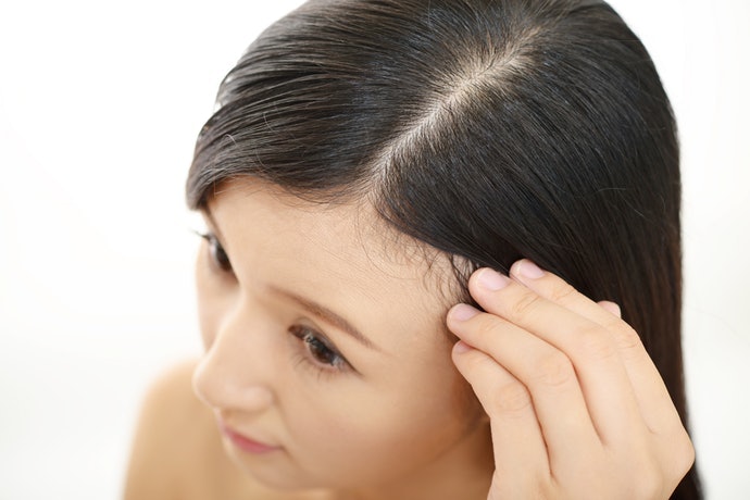 Chọn Dầu Gội Dưỡng Ẩm Nhiều Hay Làm Sạch Sâu?