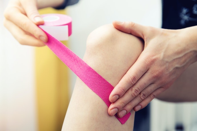 Lưu Ý Độ Dính, Độ Cố Định Và Cảm Giác Dùng Trên Da