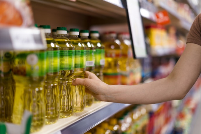Nên Chọn Dầu Dành Riêng Để Ăn Dặm Hoặc Có Nhãn Salad Oil