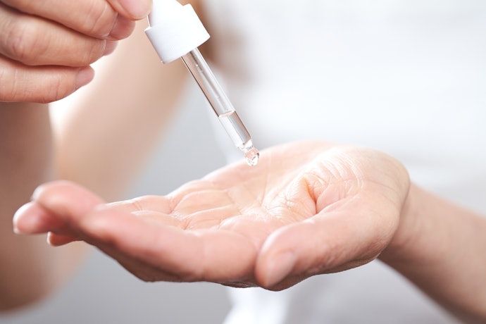 Chọn Serum Có Texture, Mùi Hương Thoải Mái Khi Sử Dụng