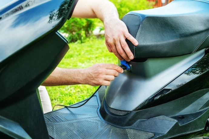Bộ Nguồn: Chọn Ắc Quy Nếu Ưu Tiên Giá Rẻ, Lithium Nếu Ưu Tiên Độ Bền