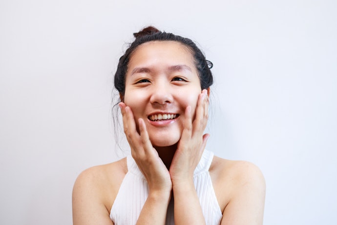Chọn Nước Hoa Hồng Có Khả Năng Thẩm Thấu Tốt