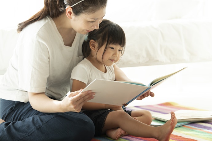 Kết Hợp Giáo Dục Về Văn Hóa, Song Ngữ Để Trau Dồi Kiến Thức Phong Phú