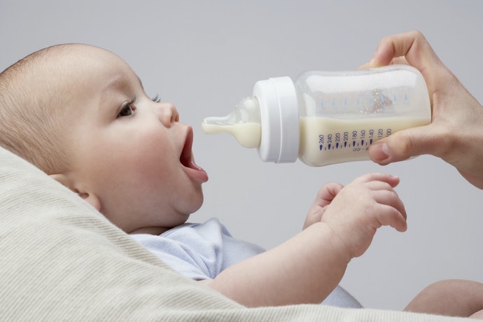 Chọn Kích Thước Ti Giả Phù Hợp Theo Tháng Tuổi