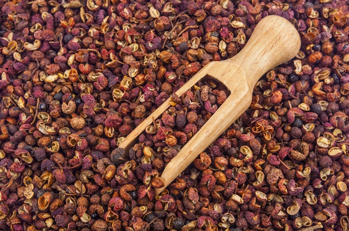 Chọn Hạt Mắc Khén Khô Hay Tươi?