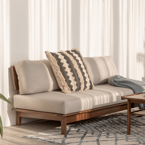 Sofa Văng: Tiết Kiệm Không Gian