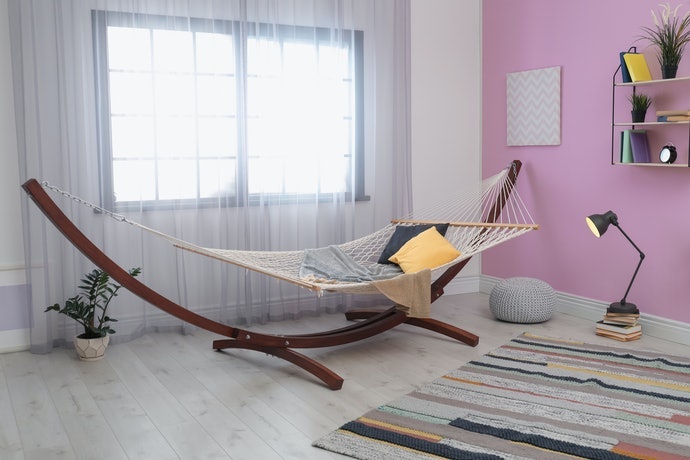 Võng Khung Đứng Phù Hợp Với Không Gian Phòng Khách