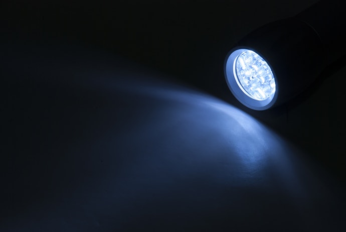 Chọn Độ Sáng Lấy 150 ~ 200 Lumen Là Tiêu Chuẩn