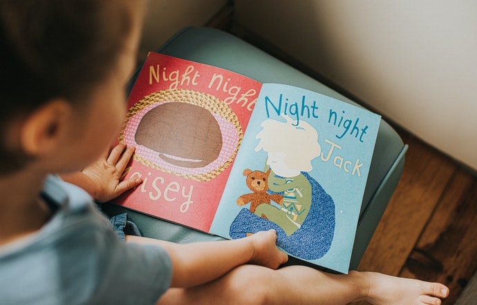 Sách Song Ngữ Để Làm Quen Với Ngoại Ngữ Từ Sớm