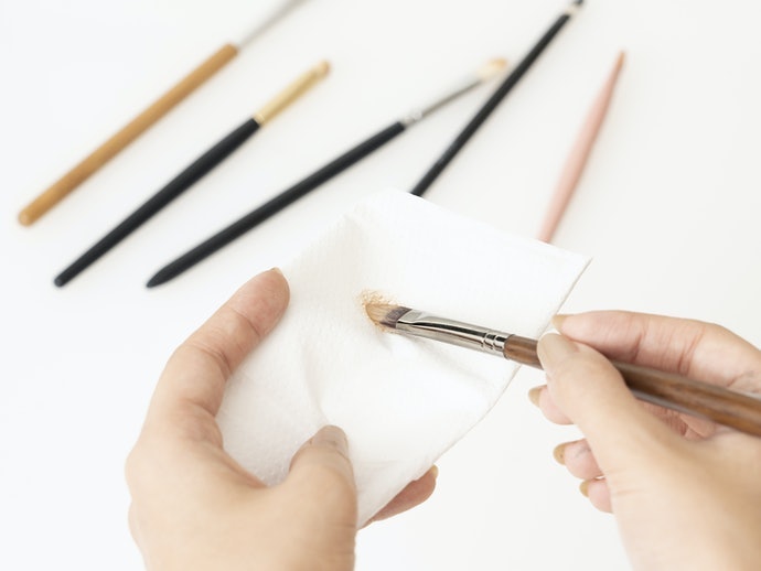 Lông Nhân Tạo: Dễ Vệ Sinh, Giá Cả Phải Chăng