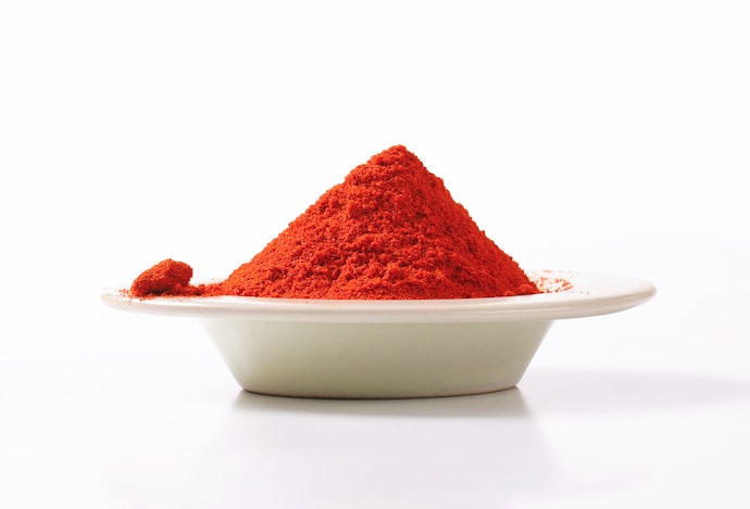 Ớt Bột Mịn: Được Xay Nhuyễn, Tạo Màu Đẹp