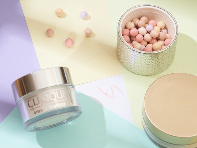 Lớp Finish Ngọc Trai (Pearl) – Lấp Lánh (Lame) Giúp Da Sáng Mịn