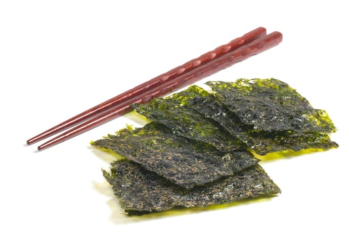 Rong Biển Có Nhiều Lỗ Nhỏ: Tan Trong Miệng