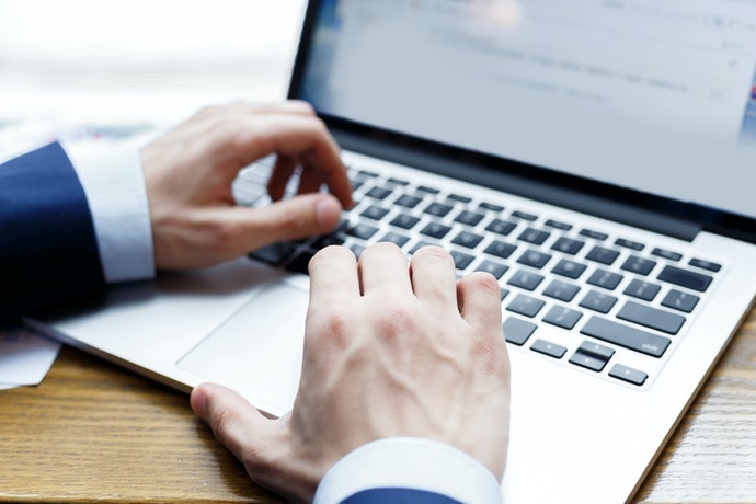 Ngăn Chuyên Dụng Có Đệm Chống Sốc Đựng Laptop Hoặc Máy Tính Bảng