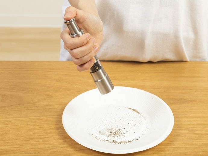 Loại Xay Bằng Một Tay: Kích Thước Nhỏ Gọn, Tiện Lợi