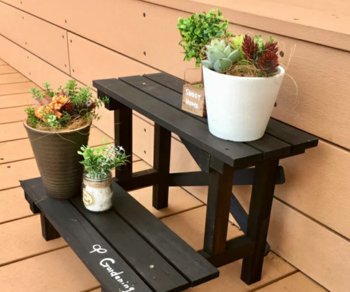 Kệ Gỗ: Phù Hợp Phong Cách Vintage