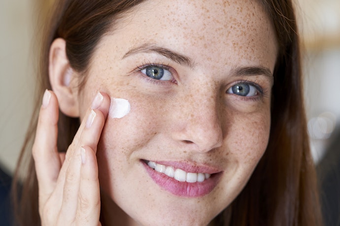 Tăng Tác Dụng Làm Sáng Da, Trị Nám: Chọn Kem Chứa Hydroquinone