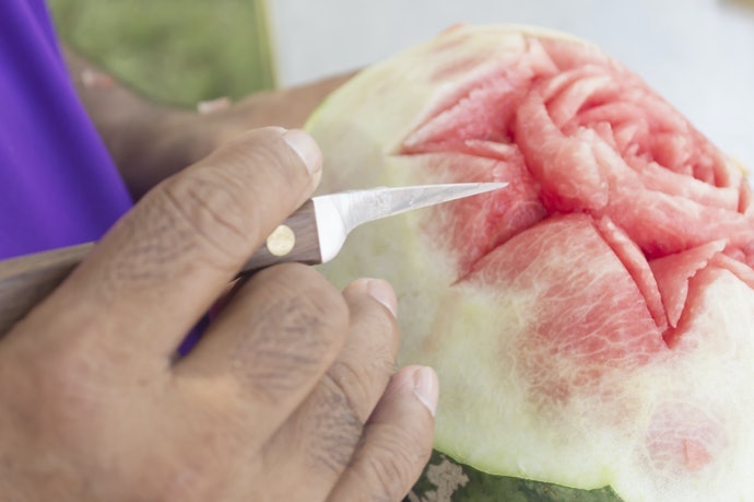 Dao Gọt Peeling Knife: Thuận Tiện Trong Việc Tạo Hình
