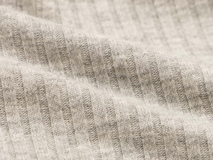 Sợi Polyester: Có Khả Năng Hút Nước, Hút Ẩm Tốt