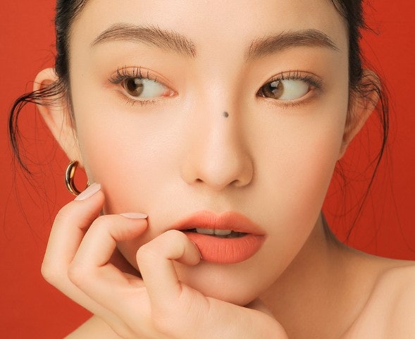 Son Màu Cam Đất: Màu Son Thời Thượng, Phù Hợp Nhiều Tone Da, Kể Cả Da Ngăm