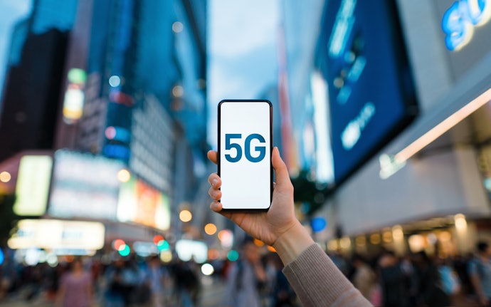 Chuẩn Kết Nối 5G: Tốc Độ Truyền Tải Nhanh Chóng