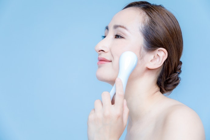 Máy Massage Mặt Sóng Siêu Âm